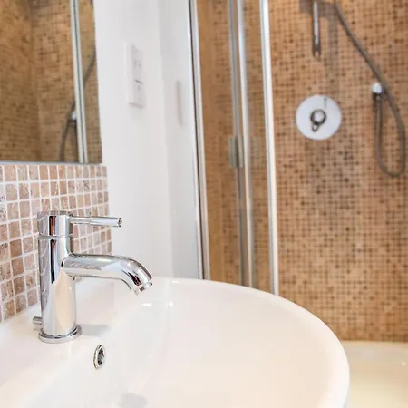 Penthouse Pad Apartment Scarborough