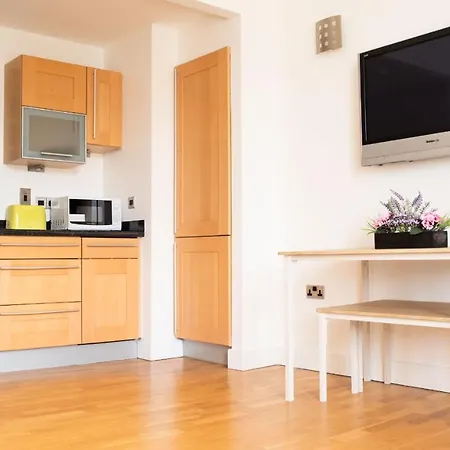 Apartment Penthouse Pad Scarborough